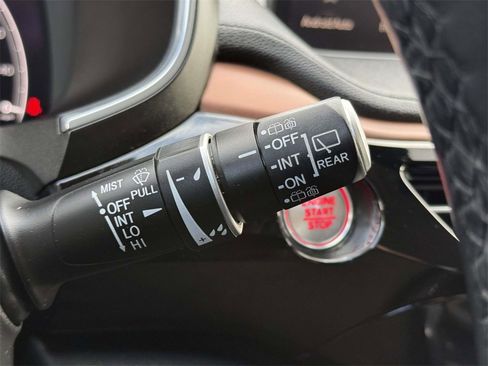 Used 2022 Acura MDX FWD image 29