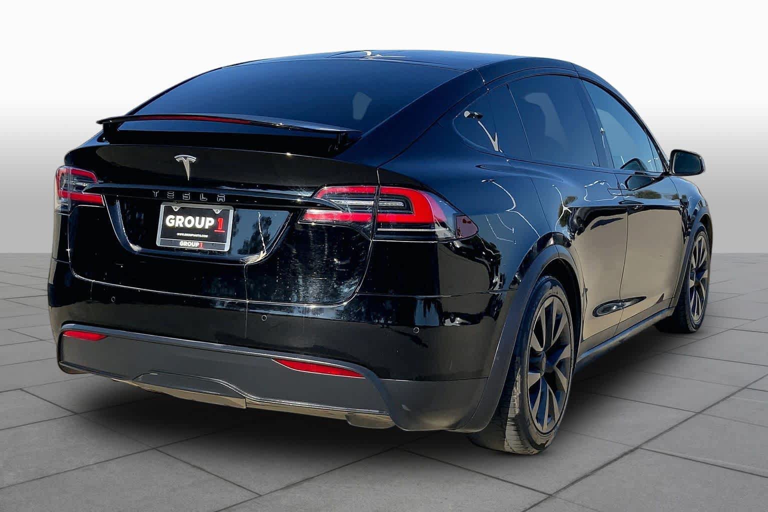 Used 2022 Tesla Model X AWD/4WD image 12