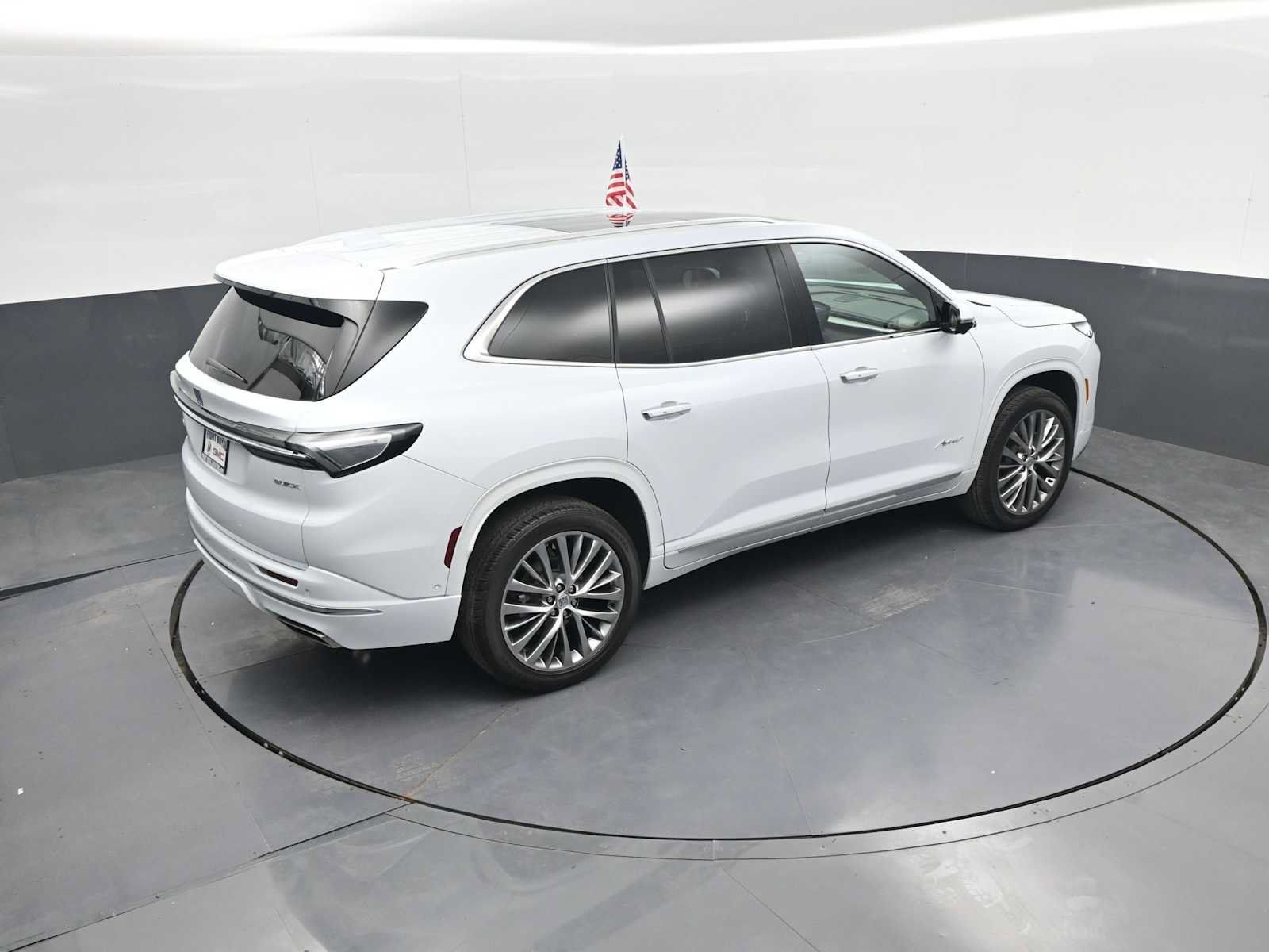 Used 2026 Buick Enclave Avenir w/ Super Cruise Package AWD/4WD image 42