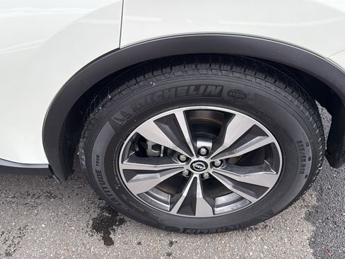 Certified 2023 Nissan Murano SV image 21