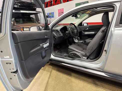 Used 2013 Volvo C30 FWD image 78
