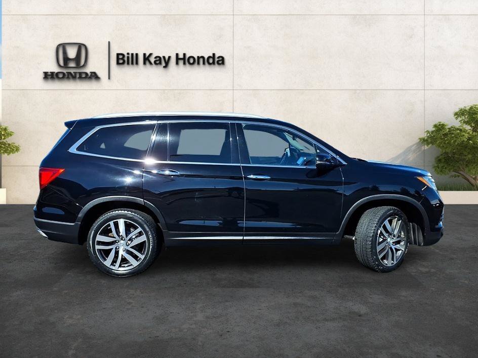 Used 2016 Honda Pilot Elite image 2
