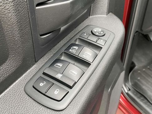 Used 2018 RAM 1500 Express w/ Express Value Package image 15