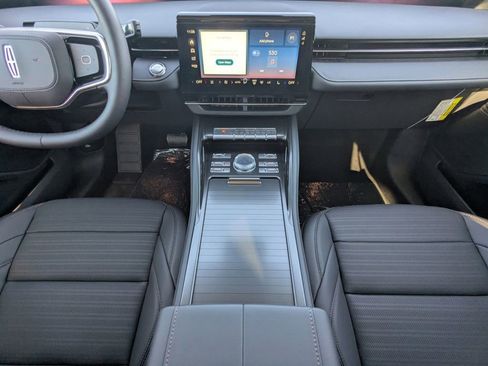 New 2026 Lincoln Nautilus Reserve AWD/4WD image 19