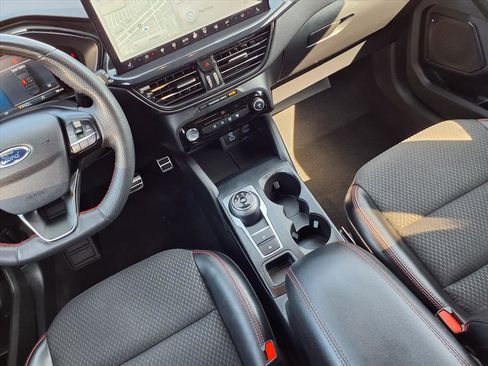 Used 2023 Ford Escape ST-Line w/ Tech Pack #1 image 11