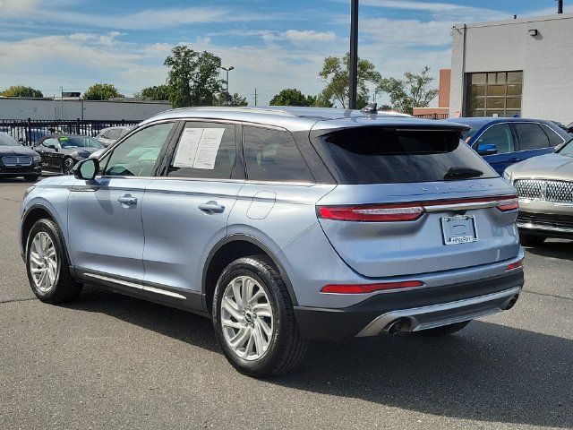 Used 2022 Lincoln Corsair FWD image 3