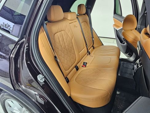 Certified 2023 BMW X5 xDrive45e w/ Parking Assistance Package image 20