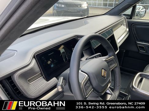 Used 2024 Rivian R1S Adventure image 7