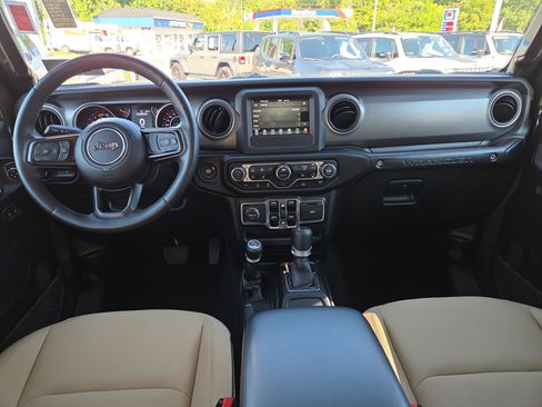 Certified 2023 Jeep Wrangler Unlimited Sport AWD/4WD image 24