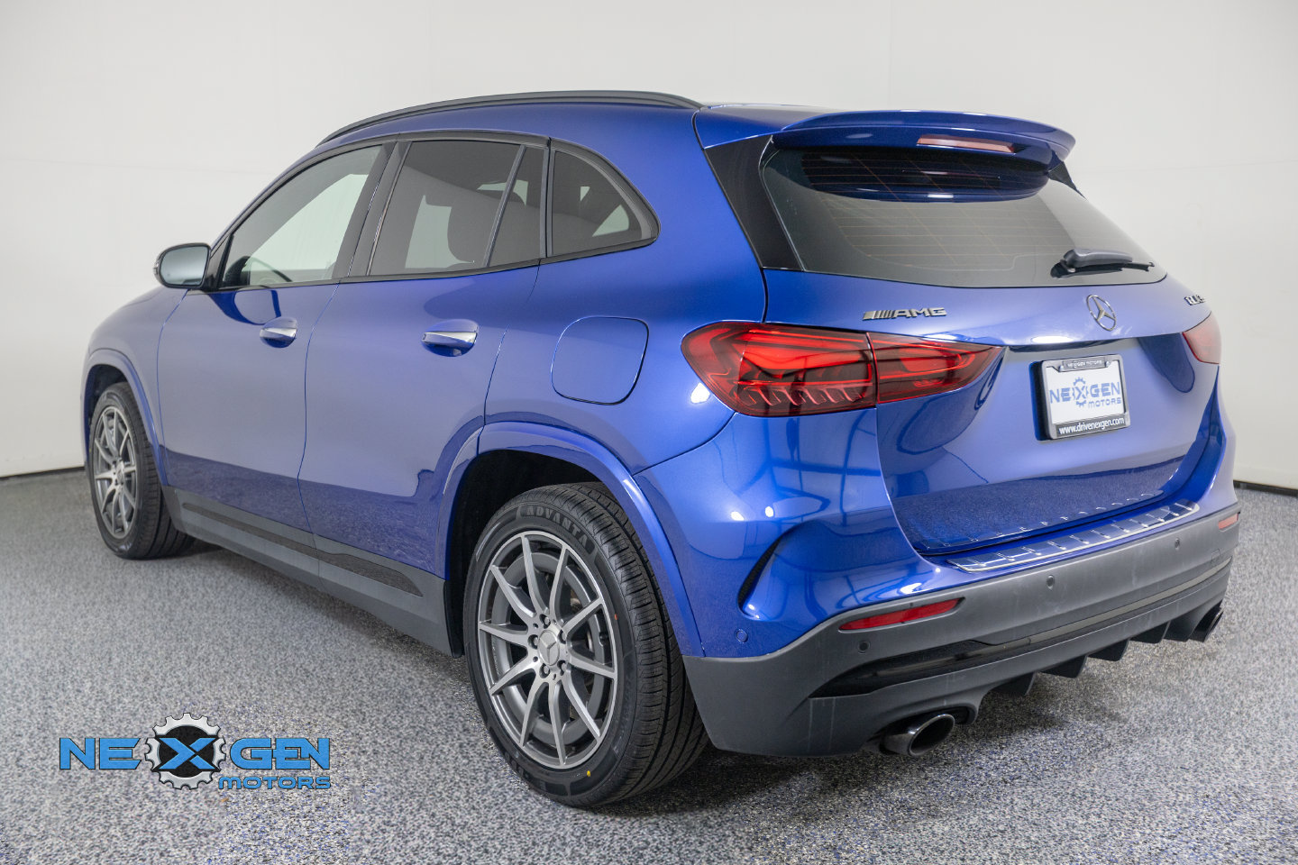 Used 2024 Mercedes-Benz GLA 35 AMG 4MATIC image 28