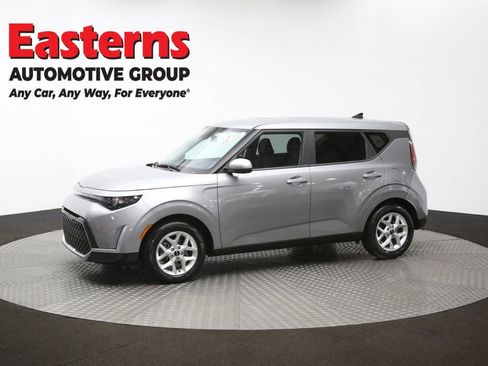 Used 2023 Kia Soul LX w/ Option Group 015 image 58
