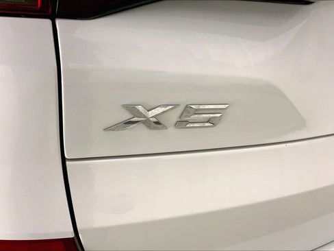 Certified 2022 BMW X5 xDrive40i w/ M Sport Package image 7