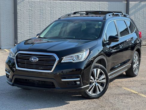 Used 2019 Subaru Ascent Limited w/ Popular Package #3 AWD/4WD image 2