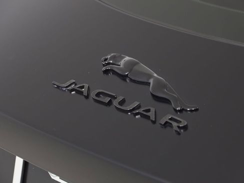 Used 2022 Jaguar F-TYPE R-Dynamic AWD/4WD image 60