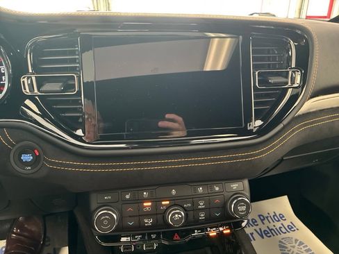 Certified 2023 Dodge Durango R/T w/ Hemi Orange Plus Package AWD/4WD image 51