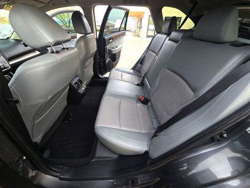 Used 2018 Subaru Outback 2.5i Limited image 10