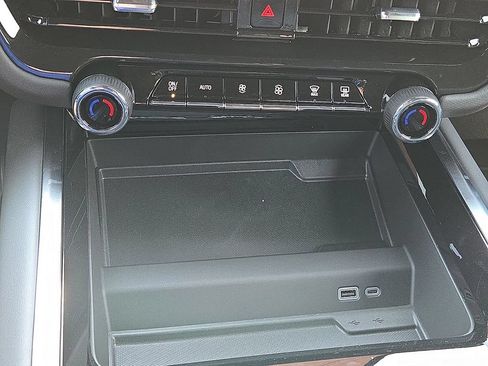 New 2026 Chevrolet Tahoe LS w/ Max Trailering Package AWD/4WD image 18
