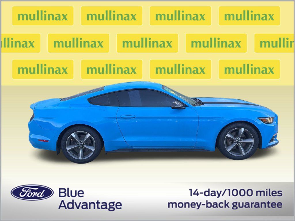 Used 2017 Ford Mustang Coupe RWD image 2
