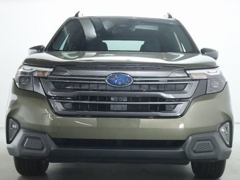 Certified 2026 Subaru Forester Premium AWD/4WD image 5
