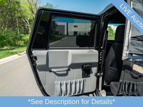 Used 2001 HUMMER H1 4-Door Open Top image 29