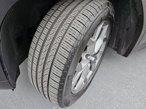 Used 2024 BMW X3 sDrive30i w/ Premium Package image 30