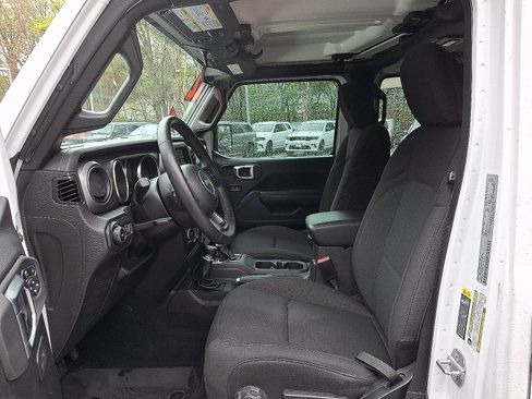 Certified 2022 Jeep Wrangler Unlimited Sport AWD/4WD image 14