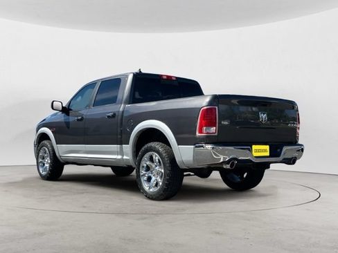 Used 2017 RAM 1500 Laramie w/ Convenience Group AWD/4WD image 6