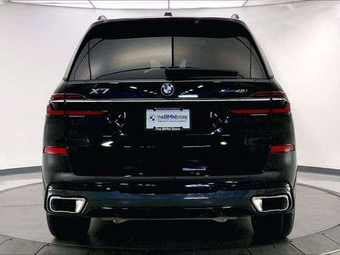Certified 2024 BMW X7 xDrive40i w/ M Sport Package image 3