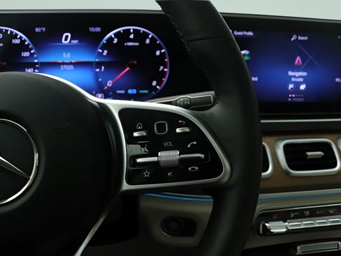 Certified 2022 Mercedes-Benz GLE 580 4MATIC image 12