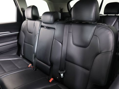 Used 2021 Kia Telluride LX image 15