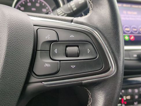 Used 2021 Buick Encore GX Select image 23