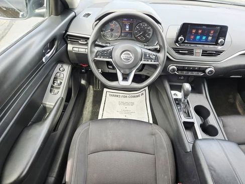 Used 2022 Nissan Altima 2.5 S image 11
