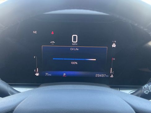 Used 2025 Chevrolet Trax LT w/ Driver Confidence Package image 26