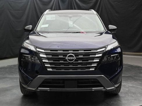 New 2025 Nissan Rogue SL w/ SL Premium Package AWD/4WD image 6