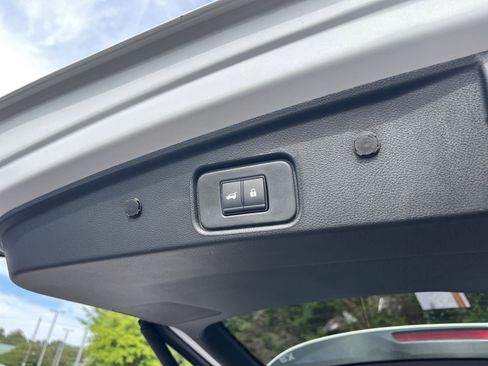 New 2026 Nissan Pathfinder SV AWD/4WD image 20
