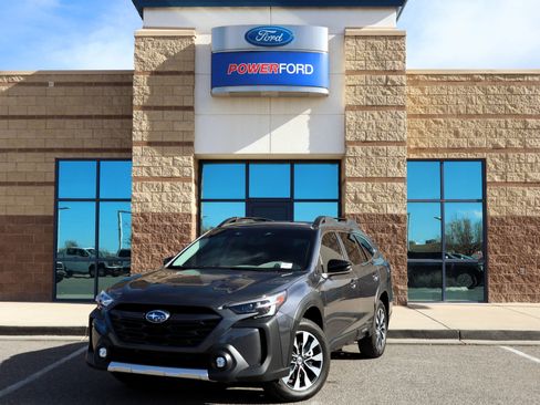 Used 2025 Subaru Outback Limited image 2