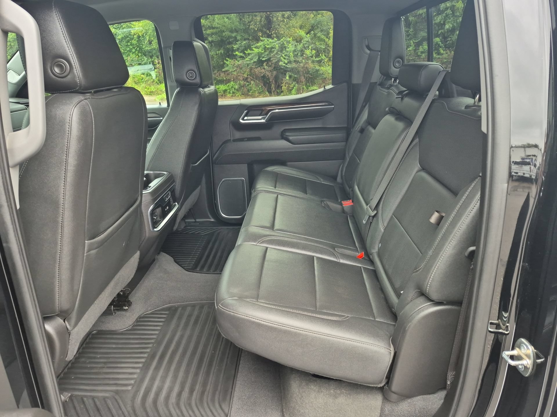 Used 2023 GMC Sierra 1500 SLT w/ SLT Premium Package AWD/4WD image 26