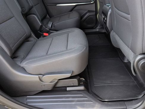 New 2026 Chevrolet Traverse LT w/ Driver Confidence Package FWD image 25