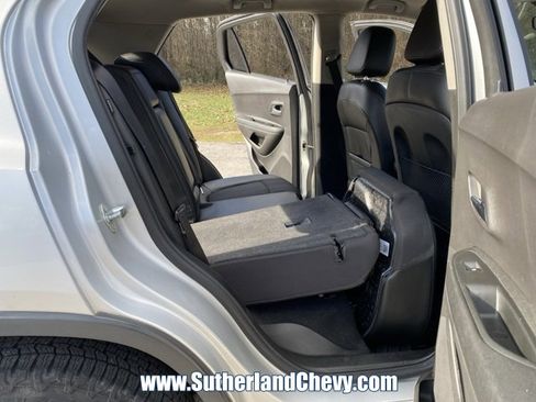 Used 2016 Chevrolet Trax LT w/ LT Convenience Package image 33