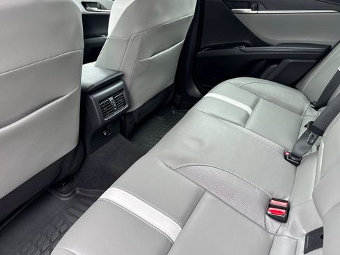 Certified 2025 Toyota Camry SE w/ Convenience Package image 26