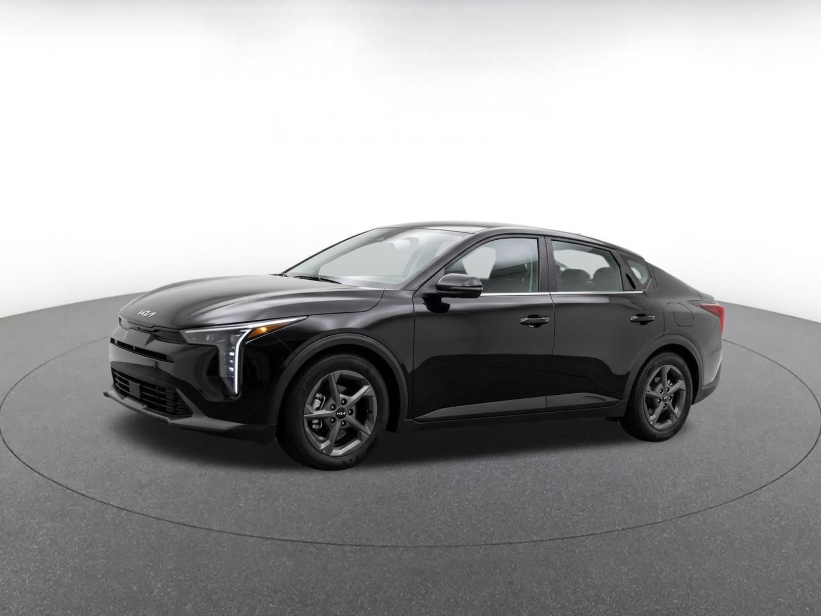 Used 2026 Kia K4 FWD image 3
