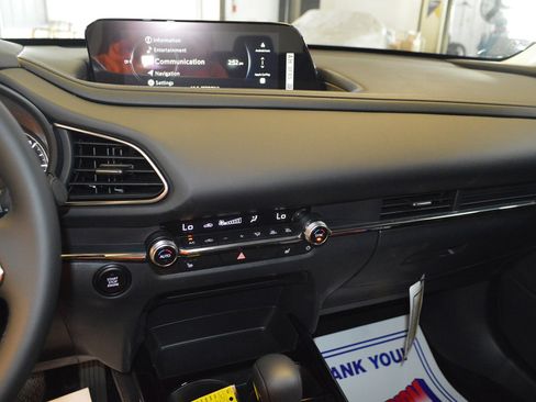 New 2025 MAZDA CX-30 AWD 2.5 S w/ Preferred Package image 19