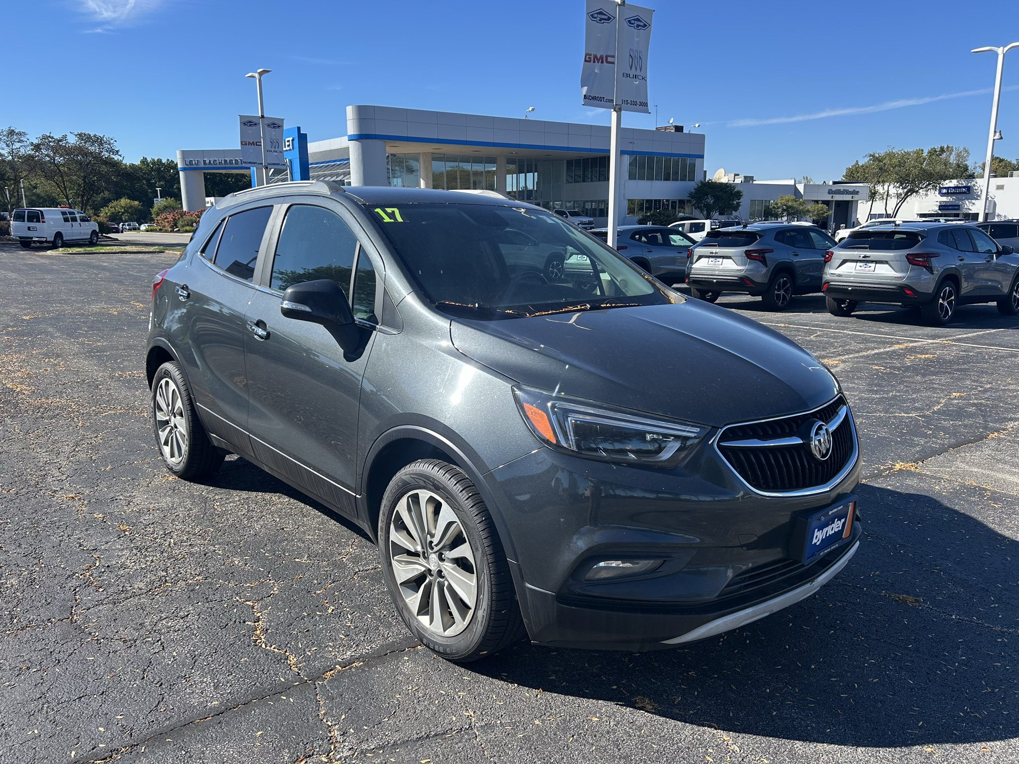 Used 2017 Buick Encore Essence FWD image 1