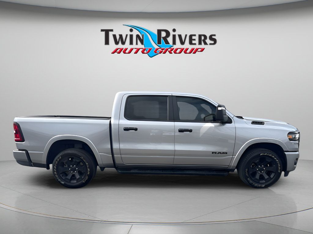 Used 2025 RAM 1500 Big Horn AWD/4WD image 5