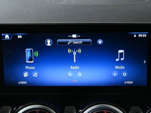 Certified 2026 Mercedes-Benz GLA 250 4MATIC image 21