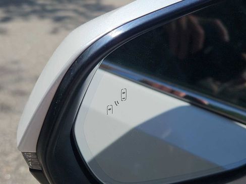 Used 2022 Lexus RX 450h AWD w/ Premium Package image 12