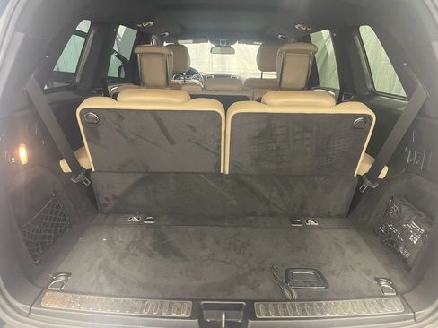 Used 2015 Mercedes-Benz GL 450 4MATIC image 22