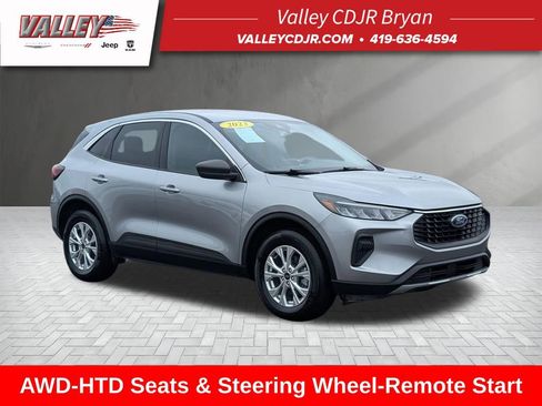 Used 2023 Ford Escape Active image 1
