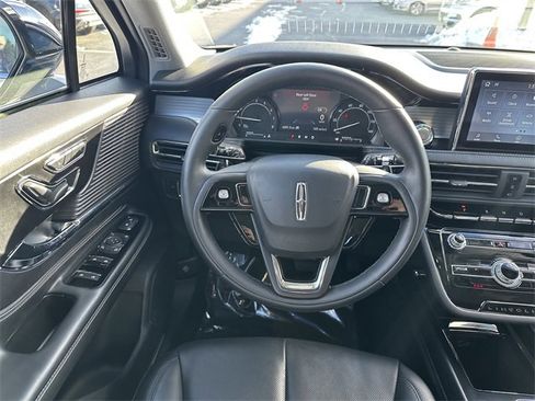 Certified 2022 Lincoln Corsair AWD w/ Equipment Group 101A image 14
