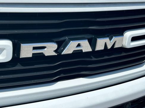 Used 2021 RAM 1500 Big Horn RWD image 19